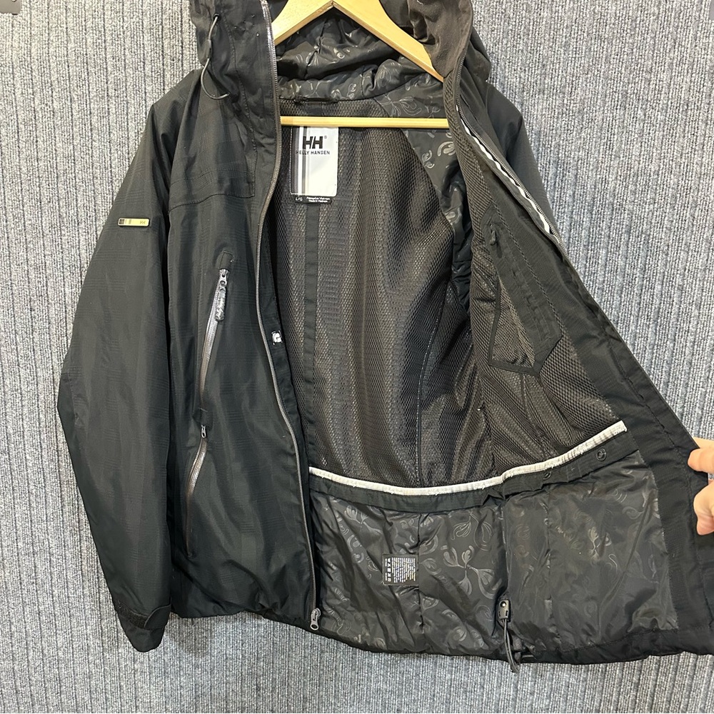 Helly Hansen TechXP multipocket jacket - Picture 6 of 8